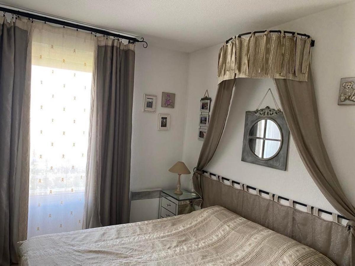 Sur La Plage, Le Royal Apartment *